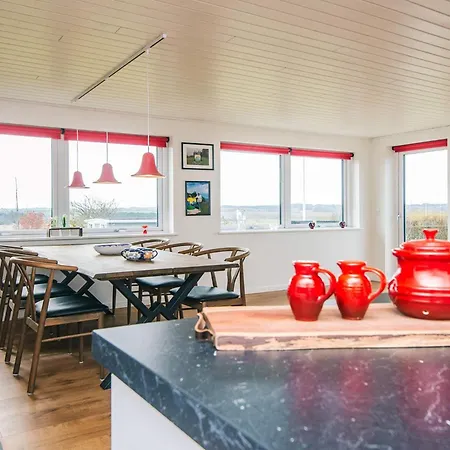 6 Person In Ebeltoft, Cleaning Included
