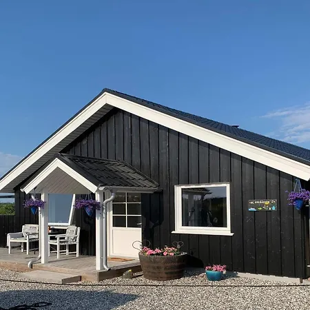 Nyaraló 6 Person In Ebeltoft, Cleaning Included *