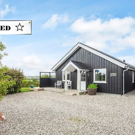 6 Person In Ebeltoft, Cleaning Included *